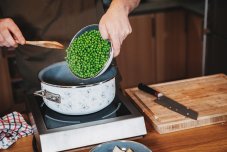 Smaltovaný hrnec se skleněnou poklicí ø 24 cm - 5.5 l - PREMIUM bílý | BELIS