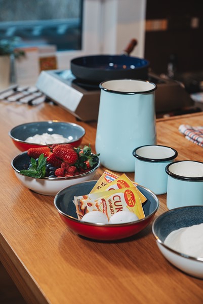 Smaltovaný džbán ø 11.5 cm - 2.5 l tyrkysový