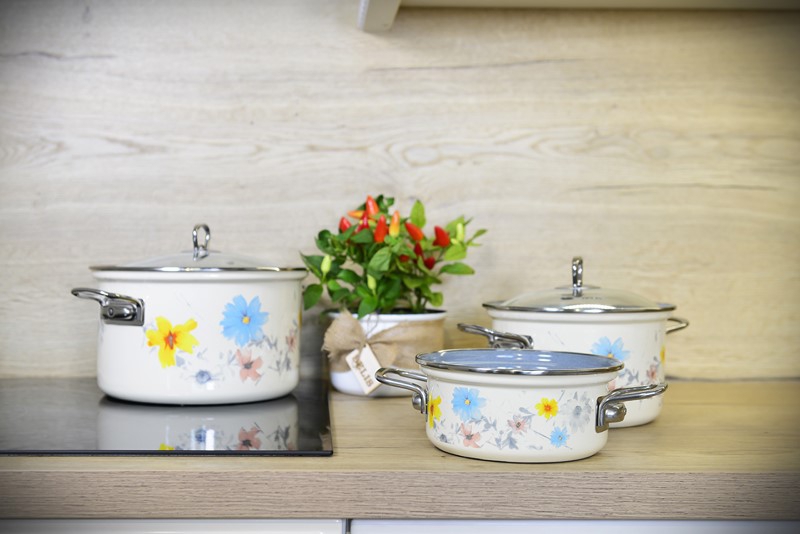 Smaltovaný rendlík se skleněnou poklicí ø 16 cm - 1.4 l - MEADOW | BELIS