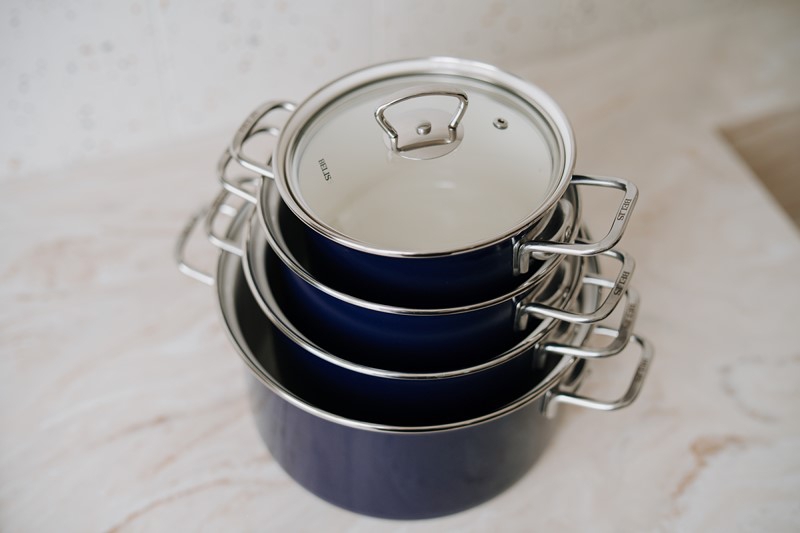 Smaltovaný hrnec se skleněnou poklicí ø 16 cm - 2 l - ECO-CERAMIC modrý | BELIS