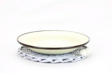 Smaltovaný talíř ø 24.5 cm - 0.8 l krémový