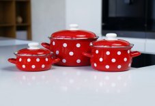 Smaltovaný hrnec s poklicí ø 18 cm - 2.6 l - PUNTÍK červený | BELIS