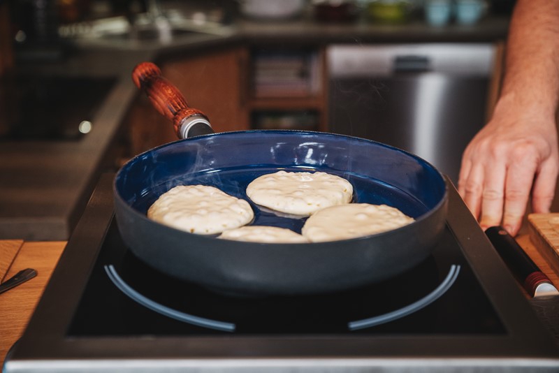 Smaltovaná sada nádobí 9-dílná II - BSE | BELIS