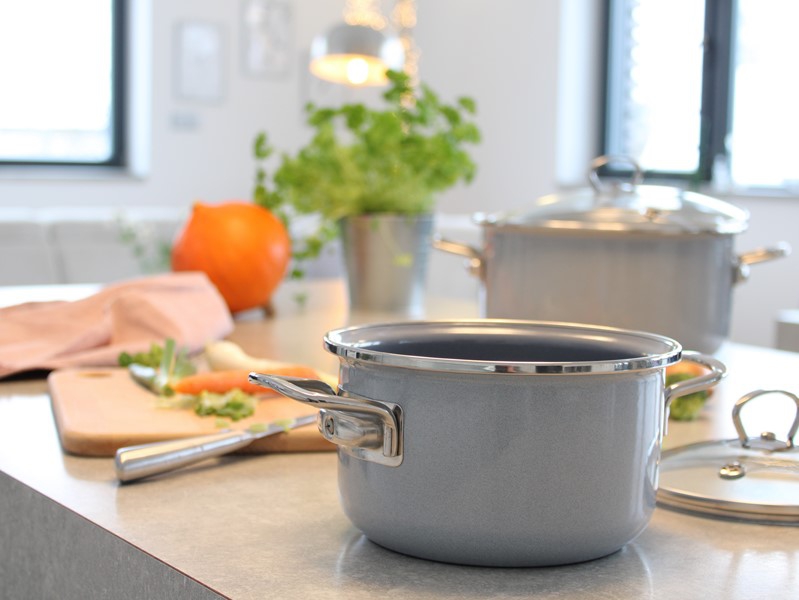 Smaltovaný rendlík se skleněnou poklicí ø 24 cm - 4 l - PREMIUM šedý | BELIS