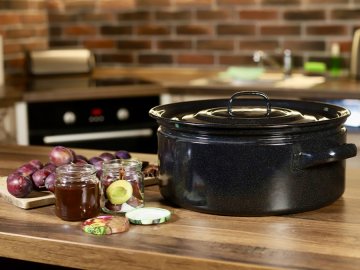 Zavařování ve smaltovaných gastro hrncích Sfinx: Uchovejte letní úrodu