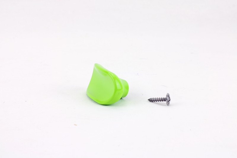 Plastový úchyt poklice zelený
