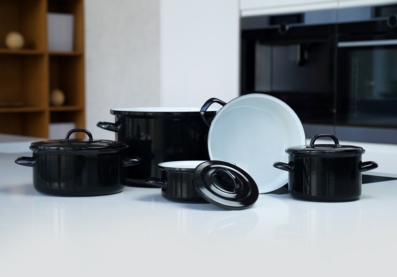 Smaltovaný hrnec ø 16 cm - 2 l - STANDARD černý | SFINX