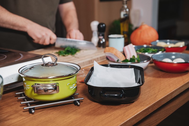 Smaltovaný dvoupekáč rovný 25x16 cm - 2.2 l - PEKÁČE | SFINX