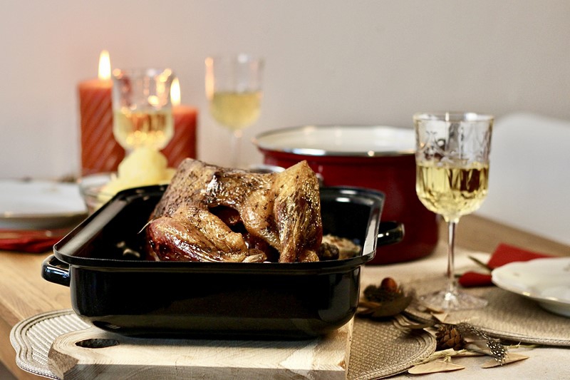 Smaltovaný dvoupekáč s žebrováním 40 cm ucha z boku - PEKÁČE | BELIS - 2 jakost