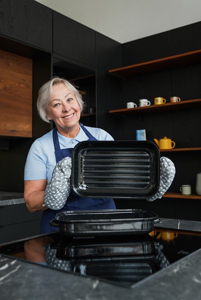 Smaltovaný dvoupekáč s žebrováním 40 cm ucha z boku - PEKÁČE | BELIS